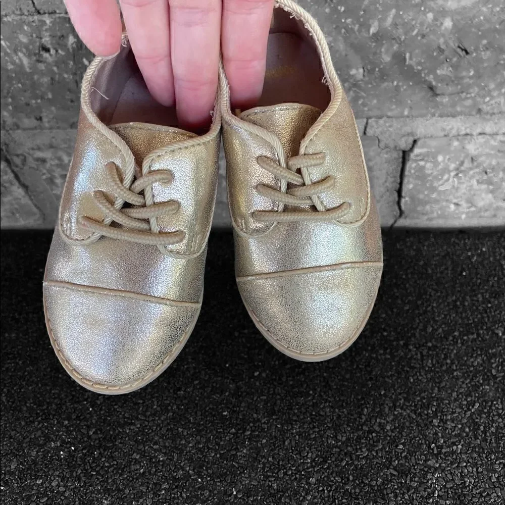Gymboree gold oxfords